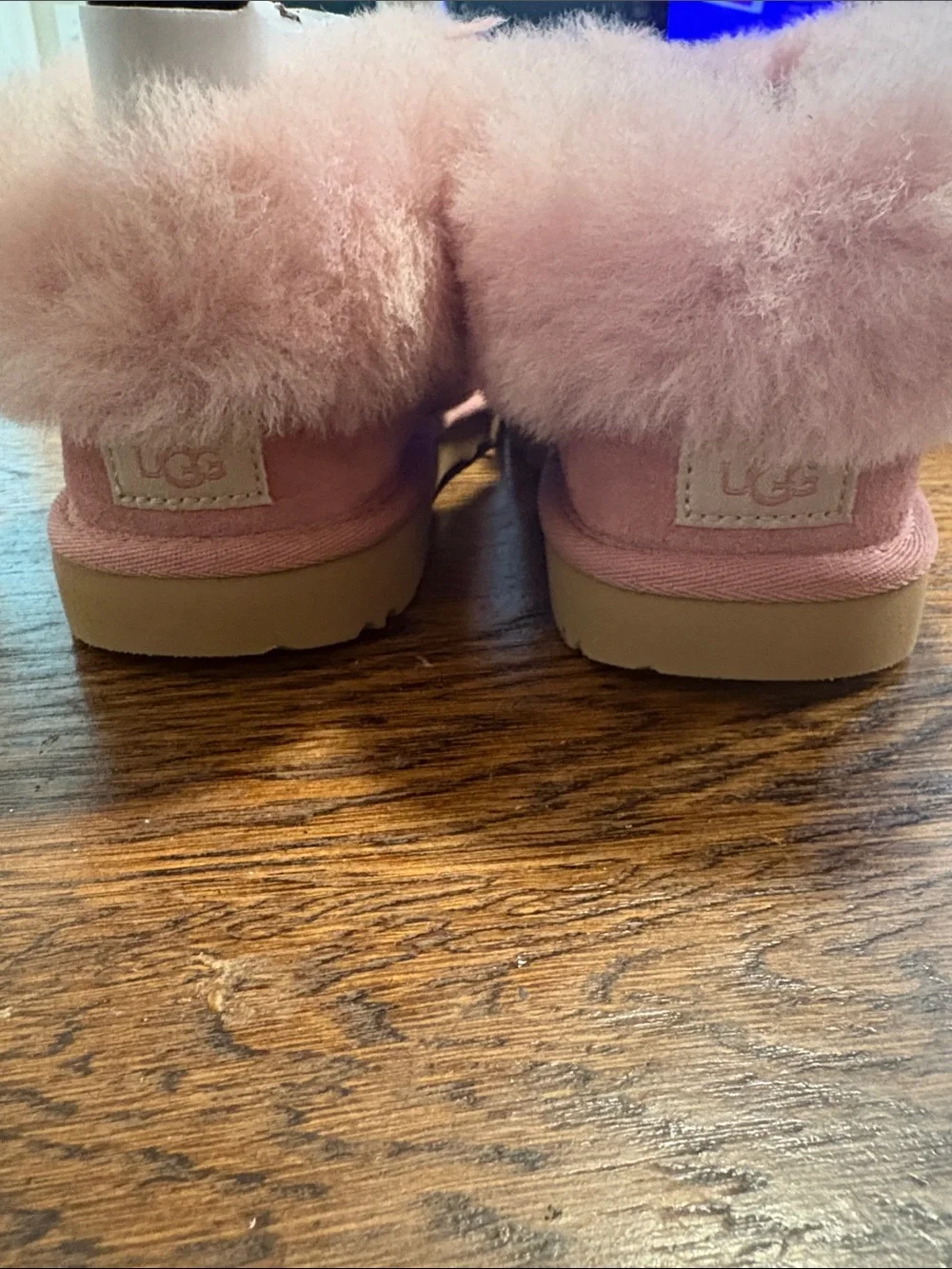 UGG Kids Pink Suede Fur-Lined Slip-On Slippers with Bow